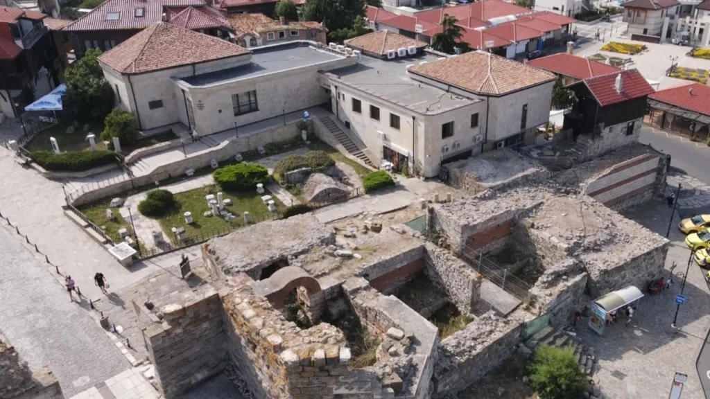 АРХЕОЛОГИЧЕСКИ МУЗЕЙ НЕСЕБЪР